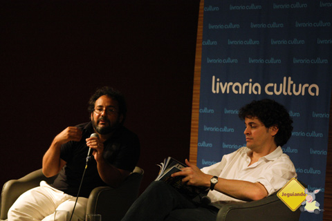 João Corrêa Filho no lançamento de seu livro Lisboa em Pessoa, em São Paulo. Imagem: Erik Pzado.