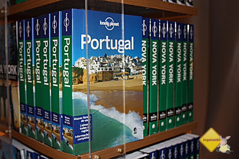 Foram lançados os primeiros oito guias Lonely Planet em língua portuguesa. Imagem: Janaína Calaça