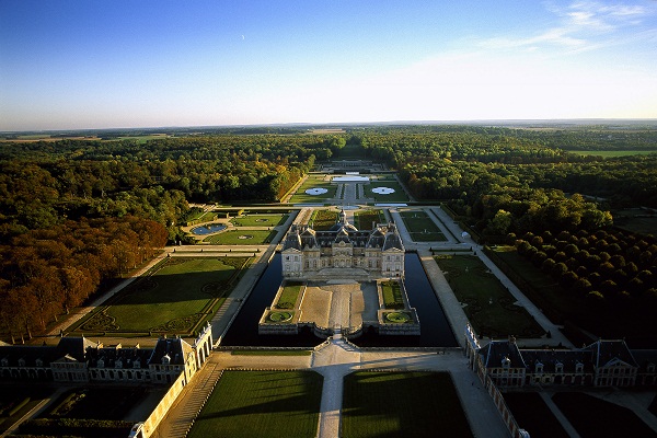 Château de Vaux Le Vicomte (vista aérea). Imagem: Y. Arthus-Bertrand