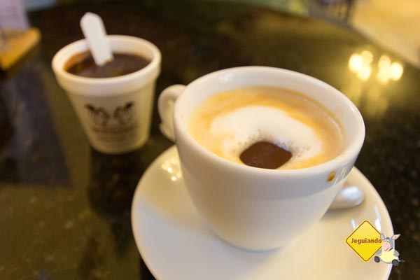 Café e chocolate quente do Chocolate Montanhês. Imagem: Erik Pzado