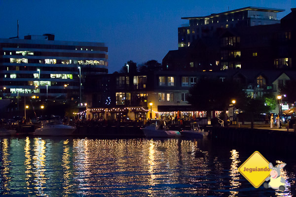 Waterfront de Halifax à noite. Imagem: Erik Araújo