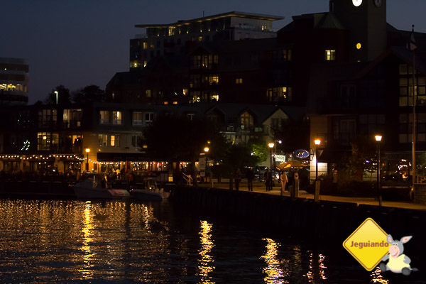 Waterfront de Halifax à noite. Imagem: Erik Araújo