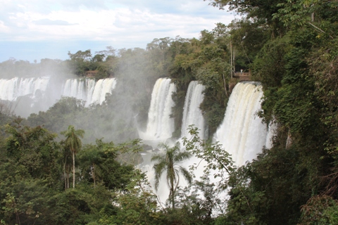 Cataratas Argentinas. Porto Iguaçu. Imagem: Erik Pzado.