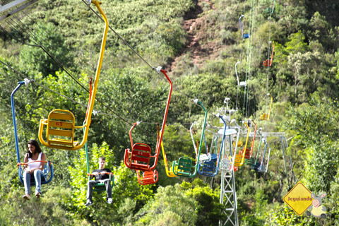Teleférico que leva os visitantes ao Morro do Elefante. Imagem: Erik Pzado