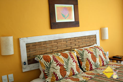 Quarto casal. Conforto, aconchego e tranquilidade. Hotel Via dos Corais, Praia do Forte, Bahia. Imagem: Janaína Calaça