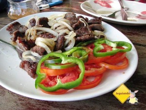 Carne do Sol. Ilha do Sapinho. Baía de Camamu, Bahia. Imagem: Janaína Calaça