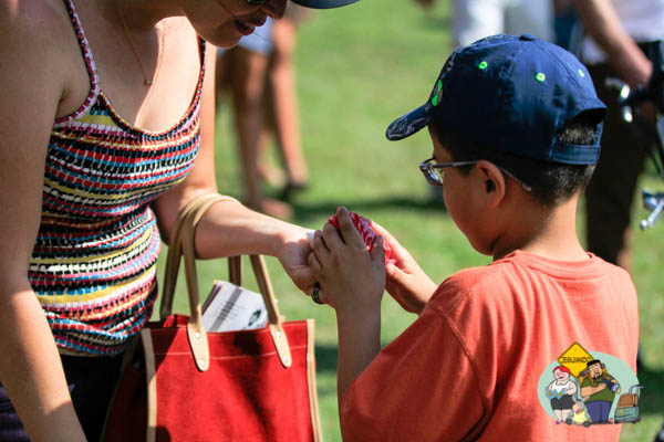 Mãe e Filho na Praça. Imagem: Erik Araújo